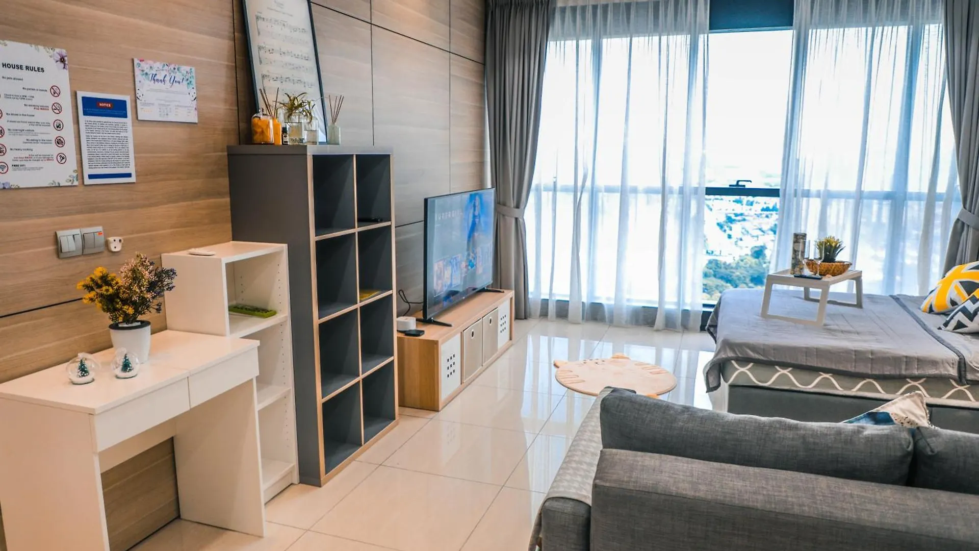 M City Near Klcc Kpj Puteri Specialist Hospital Kuala Lumpur Apartment